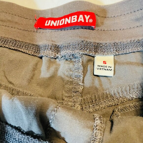 Unionbay Womens Cargo Shorts Size S Gray - Picture 5 of 8